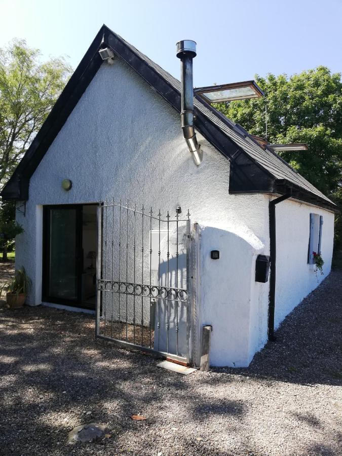 Sanctuary Lodge Cork Exterior foto